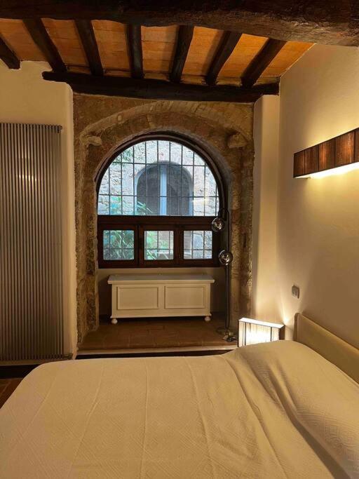Medieval Tower In Umbria With Swimming Pool Montelagello エクステリア 写真