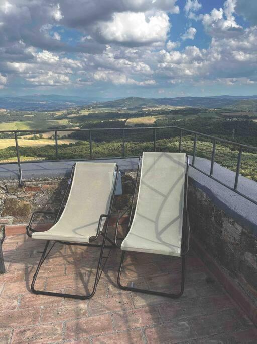 Medieval Tower In Umbria With Swimming Pool Montelagello エクステリア 写真